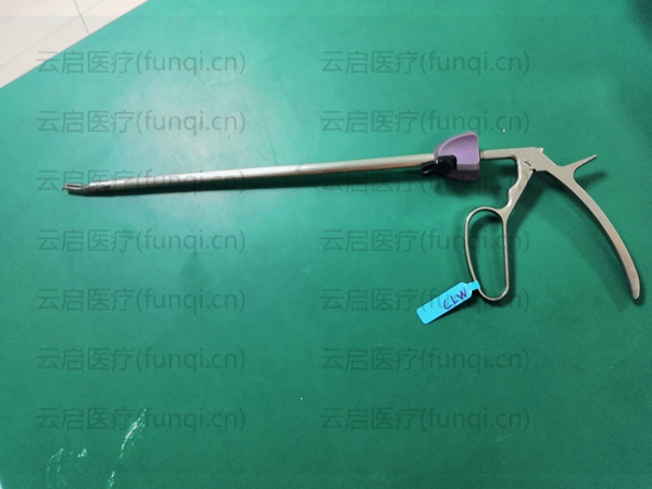 Hemolok結扎夾鉗 施夾鉗鉗口錯位.jpg