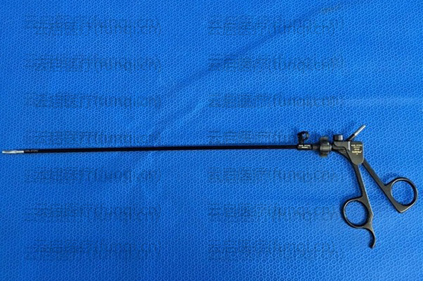 STORZ 33121電凝鉗 外管斷.jpg