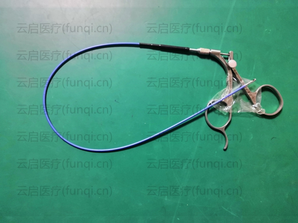 WOLF 827.17軟鉗內部堵塞，鉗頭打不開.jpg