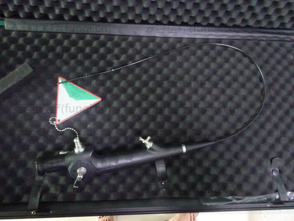 WOLF  7326071輸尿管鏡維修 黑點多，插入管漏水.jpg