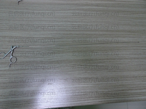 HAWK N1020-1腎鉗鉗頭壞.jpg