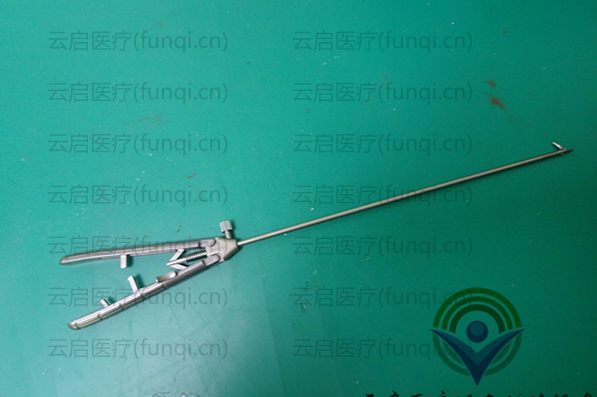 STORZ 26173 ML 持針器 手柄撐開彈簧斷 600小 水印 1128.jpg