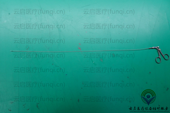 STORZ 27424F 抓鉗 600小 水印 1088.jpg